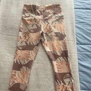 Brand new Nike leggings